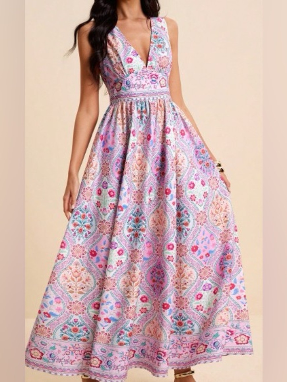 Printed Maxi Dress with V-Neck in Pastel Floral